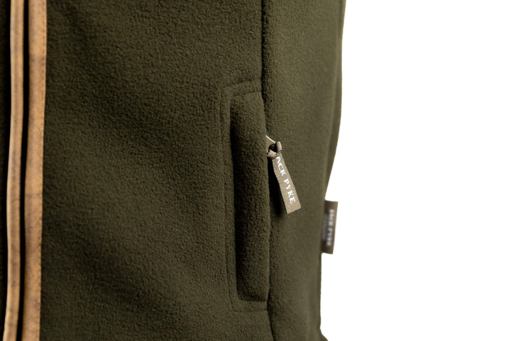 Jack Pyke Junior Kids Countryman Thermal Fleece Gilet – Warm 300g Sleeveless Outdoor Bodywarmer with Zipped Pockets and Faux Leather Trim – Country Style Vest for Boys & Girls